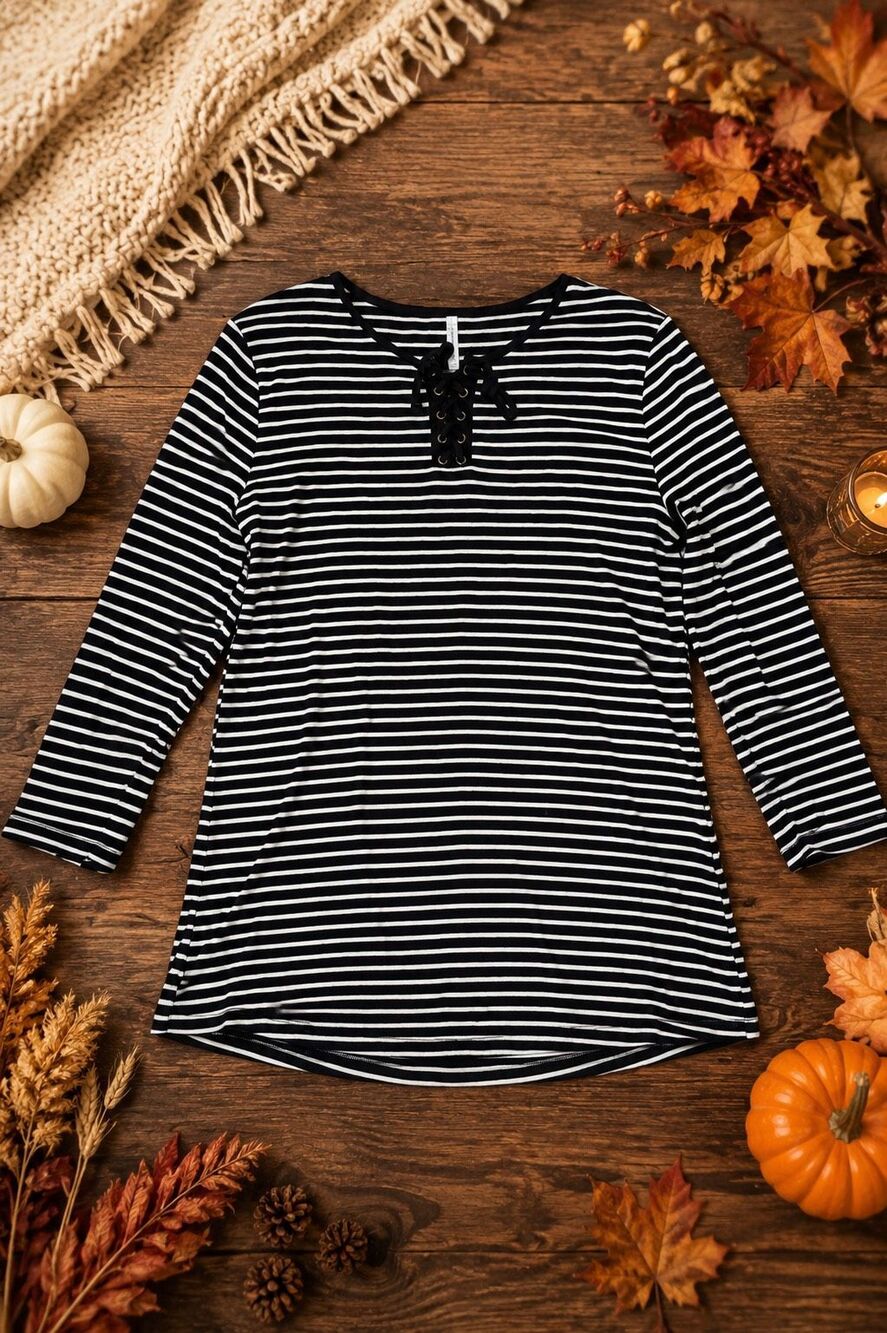 Passport Women’s L Black White Striped Lace Up Long Sleeve Tunic Top Fall Casual